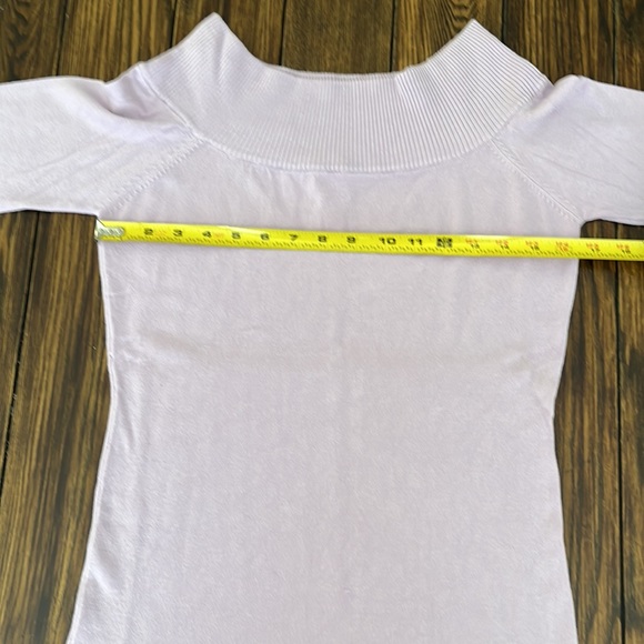 Jalouze lilac off the shoulder 3/4 sleeve sweater - Picture 3 of 10